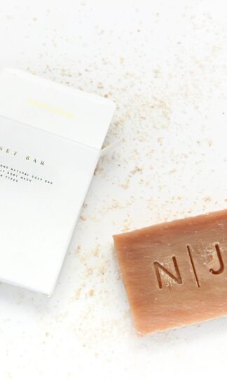 Honey Cleansing Bar Nash and Jones